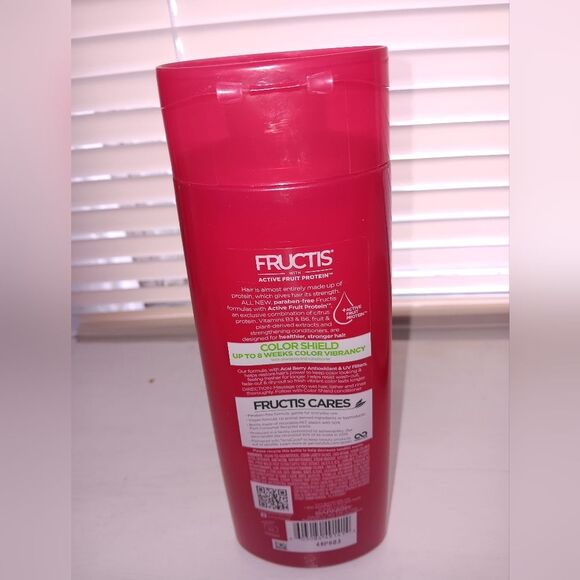 Garnier Fructis Color Shield Fortifying Shampoo 12.5oz - Picture 2 of 6